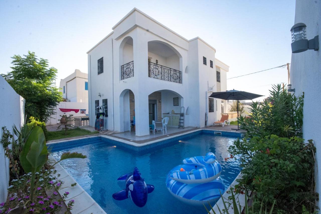 Villa Meublee Avec Piscine Et Abri De Voiture Erriadh Esterno foto