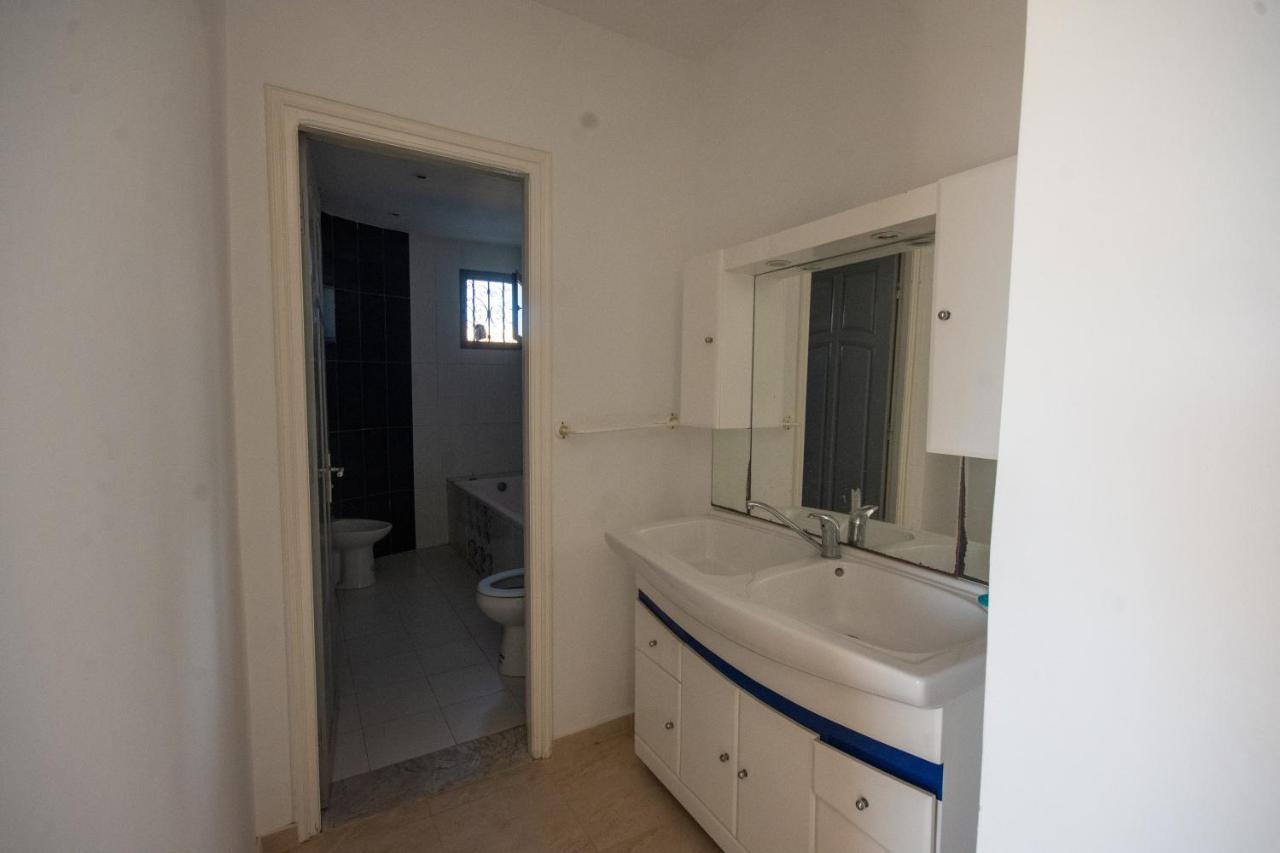 Villa Meublee Avec Piscine Et Abri De Voiture Erriadh Esterno foto